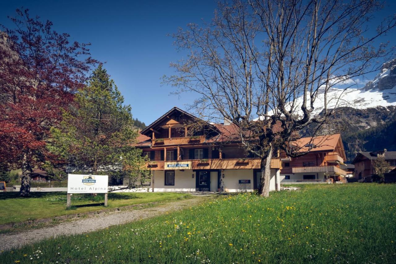 Hotel Alpina Кандерстег Екстериор снимка