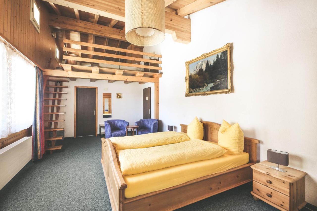 Hotel Alpina Кандерстег Екстериор снимка