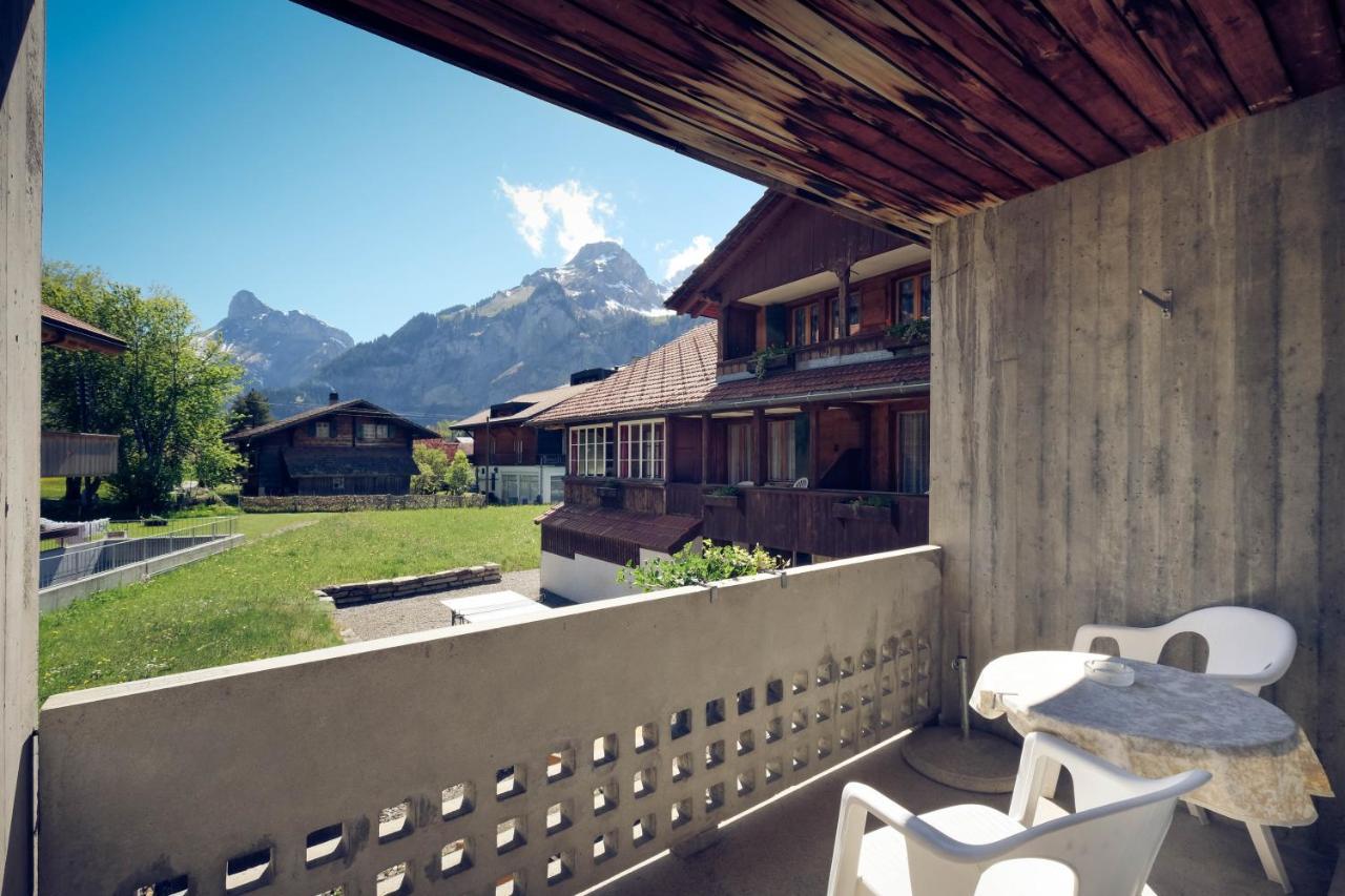 Hotel Alpina Кандерстег Екстериор снимка
