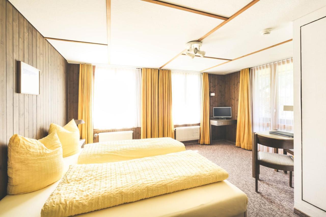 Hotel Alpina Кандерстег Екстериор снимка