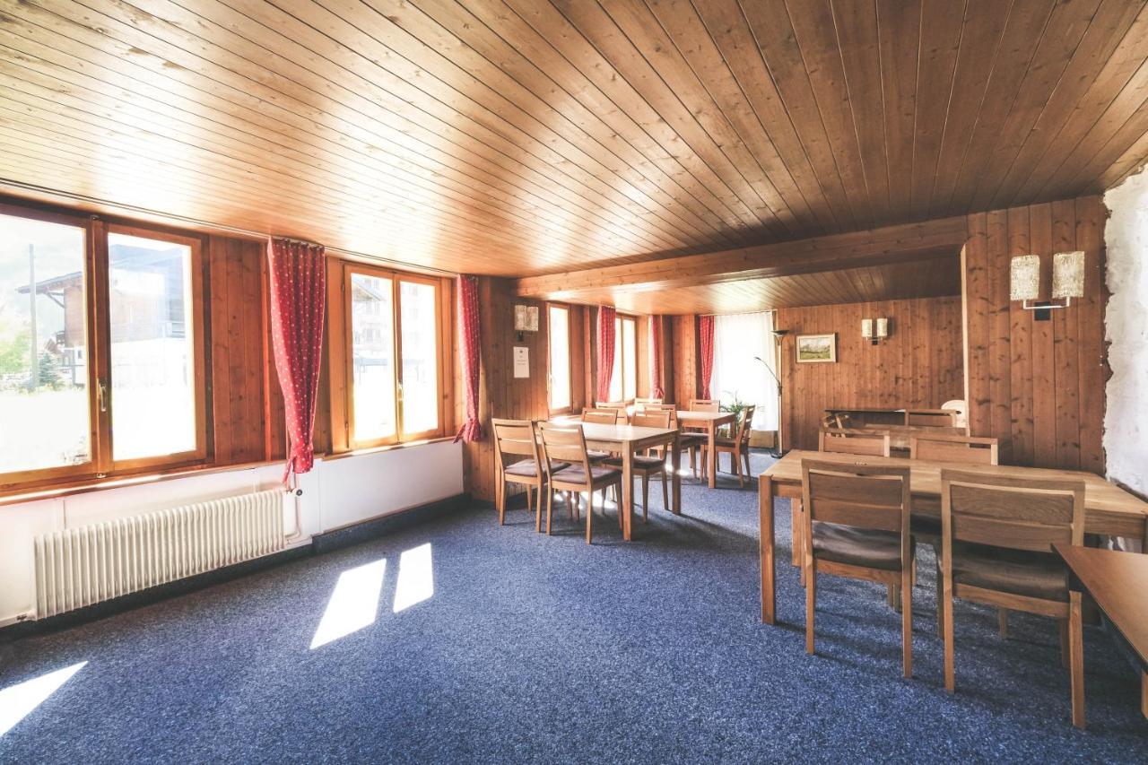 Hotel Alpina Кандерстег Екстериор снимка